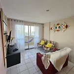 Apartamento Na Praia Do Futuro A 150M Da Praia Mobiliado